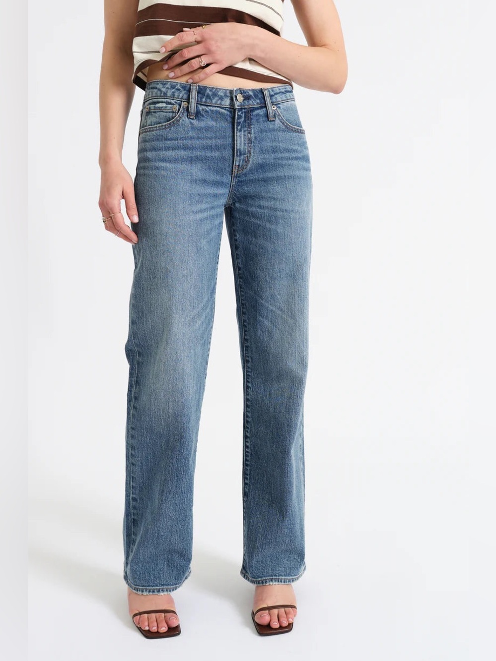 Daze Keeper Low Rise Straight Women’s Blue Jean Size 27
